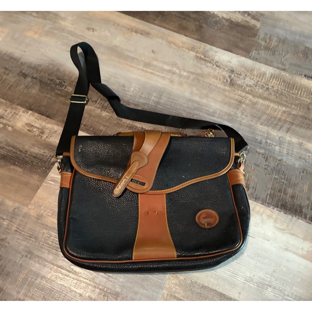 Vintage Dooney & Bourke All Weather Leather Briefcase Messenger Bag Navy Tan